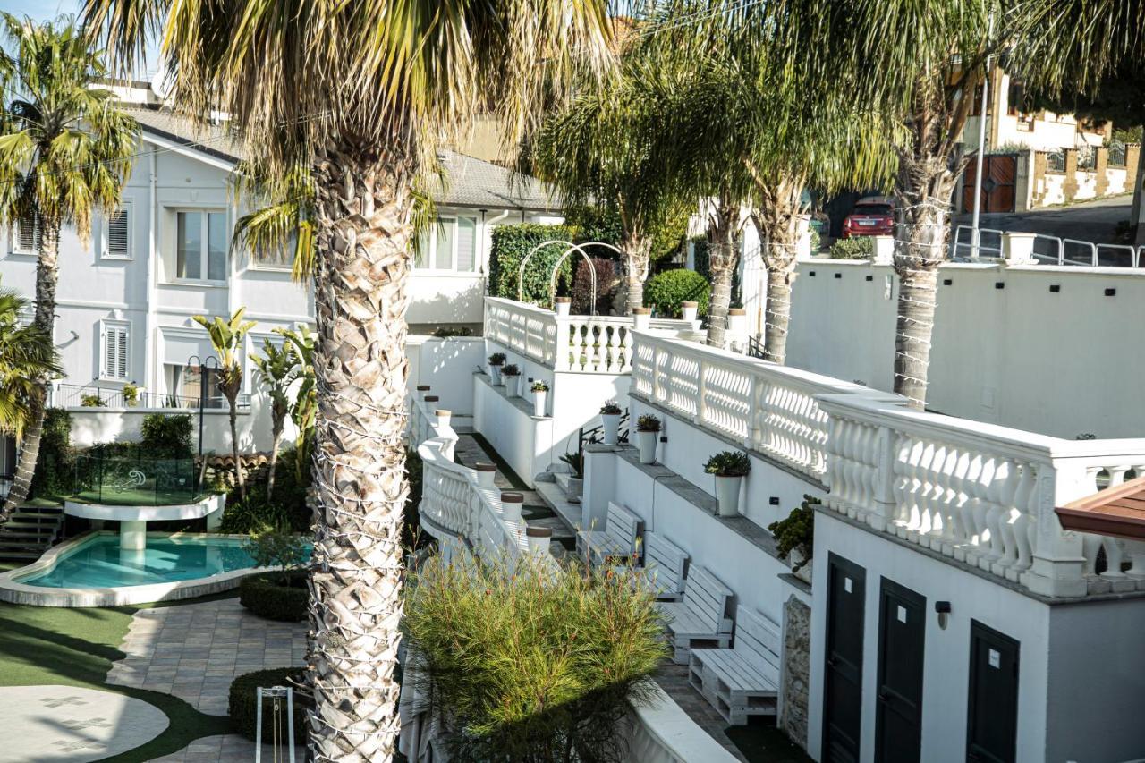 Leon D'oro Hotel